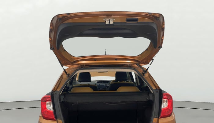 2017 Honda WR-V 1.5L I-DTEC VX MT, Diesel, Manual, 68,174 km, Boot Door Open