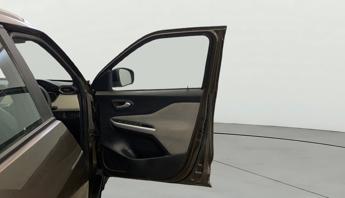 2021 Nissan MAGNITE XL TURBO CVT, Petrol, Automatic, 20,639 km, RHS Front Door