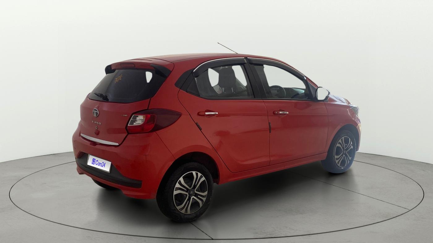 2024 Tata Tiago  XZA Plus CNG, CNG, Automatic, 45,169 km, Right Back Diagonal