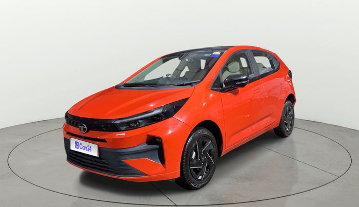 2025 Tata ALTROZ Accomplished Plus S Petrol 6DCT, Petrol, Automatic, 831 km, Left Front Diagonal