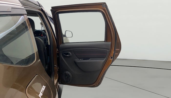 2017 Renault Duster RXS CVT, Petrol, Automatic, 46,155 km, RHS Rear Door