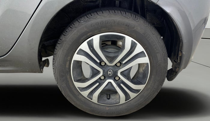 2024 Tata Tiago XT PETROL, Petrol, Manual, 15,398 km, Left Rear Wheel