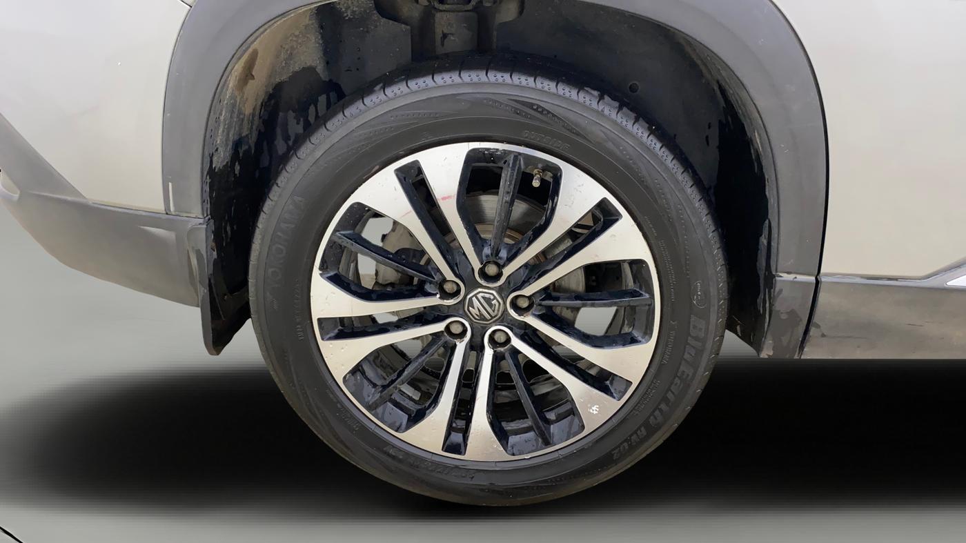 2021 MG HECTOR SHARP 1.5 PETROL CVT, Petrol, Automatic, 99,876 km, Right Rear Wheel