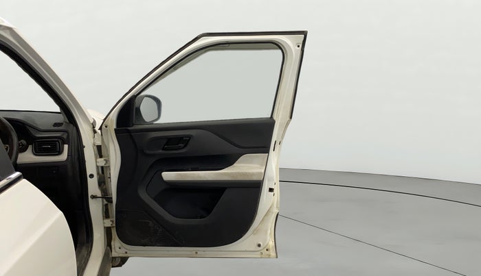 2023 Tata PUNCH PURE MT CNG, CNG, Manual, 35,762 km, RHS Front Door