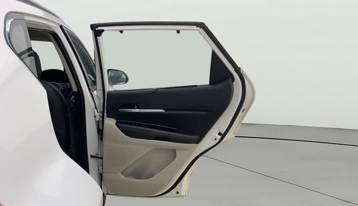 2021 KIA SONET HTX 1.0 IMT, Petrol, Manual, 1,09,541 km, RHS Rear Door