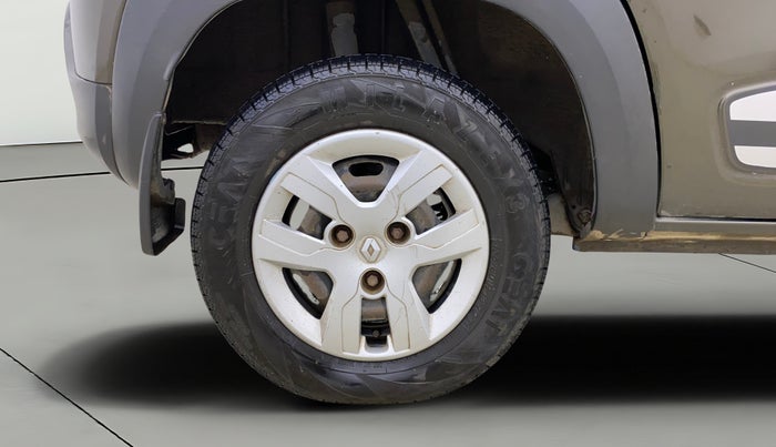 2016 Renault Kwid RXT 1.0, Petrol, Manual, 46,701 km, Right Rear Wheel