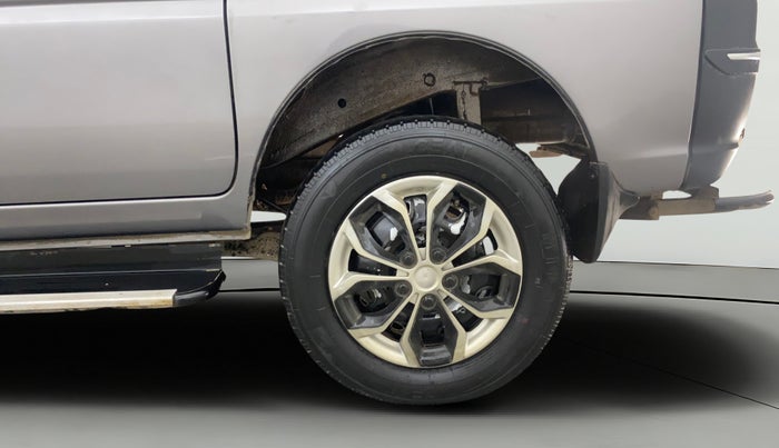 2022 Maruti Eeco 5 STR AC CNG (O), CNG, Manual, 24,381 km, Left Rear Wheel