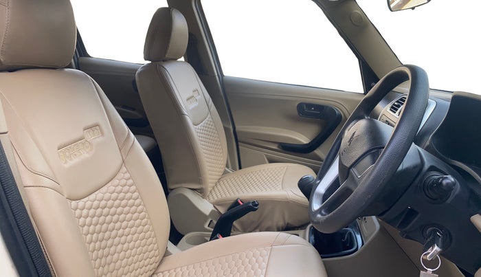 2023 Mahindra BOLERO NEO N 8, Diesel, Manual, 37,732 km, Right Side Front Door Cabin