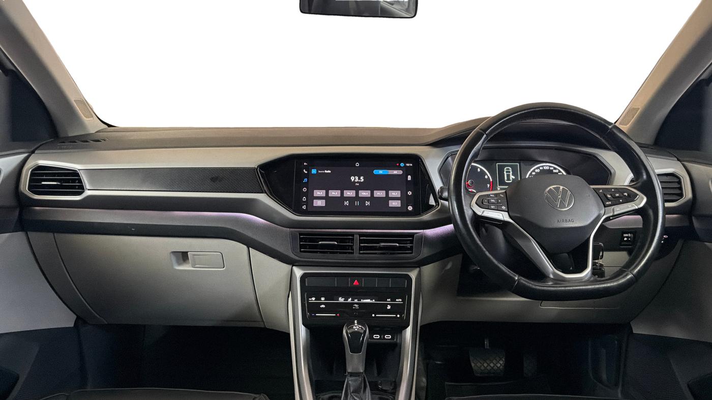 2022 Volkswagen TAIGUN HIGHLINE 1.0 TSI AT, Petrol, Automatic, 73,440 km, Dashboard