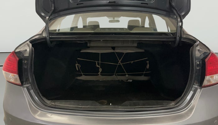 2015 Maruti Ciaz VXI+, Petrol, Manual, 67,224 km, Boot Open Zoomed View
