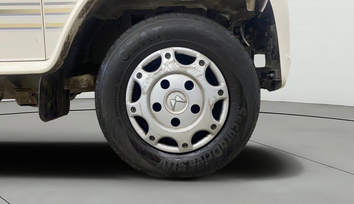 2023 Mahindra Bolero B6, Diesel, Manual, 29,109 km, Right Front Wheel