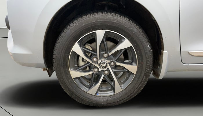 2023 Toyota RUMION V AT , Petrol, Automatic, 7,062 km, Left Front Wheel