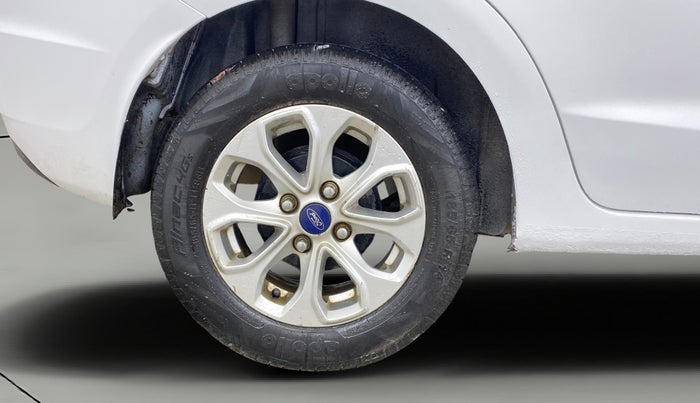 2017 Ford Figo Aspire TITANIUM 1.2 PETROL, Petrol, Manual, 98,248 km, Right Rear Wheel