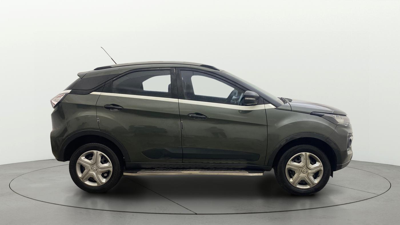 2021 Tata NEXON XMA SUNROOF PETROL, Petrol, Automatic, 63,925 km, Right Side View