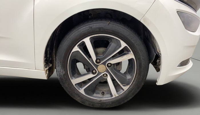 2020 Tata ALTROZ XZ PETROL, Petrol, Manual, 71,504 km, Right Front Wheel