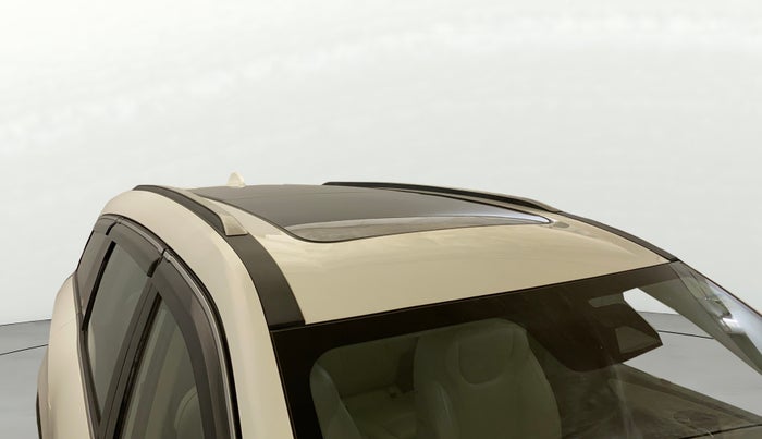 2023 Mahindra XUV700 AX 7 LUXURY D AWD AT 7 STR, Diesel, Automatic, 76,365 km, Roof