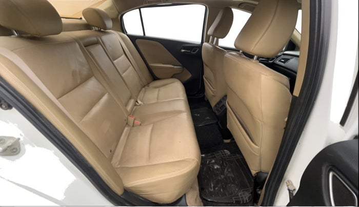 2019 Honda City 1.5L I-VTEC ZX CVT, Petrol, Automatic, 68,459 km, Right Side Rear Door Cabin