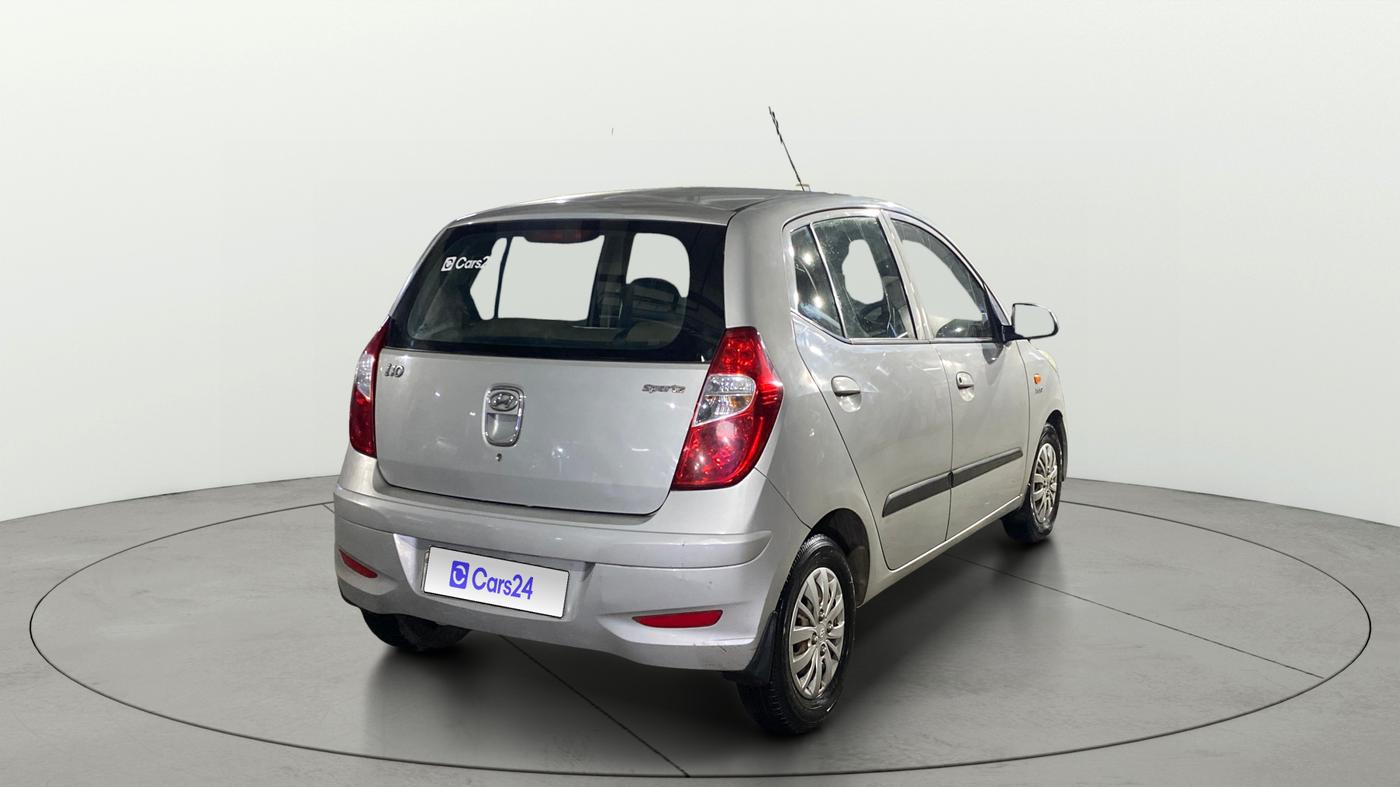2015 Hyundai i10 SPORTZ 1.1, Petrol, Manual, 28,145 km, Right Back Diagonal