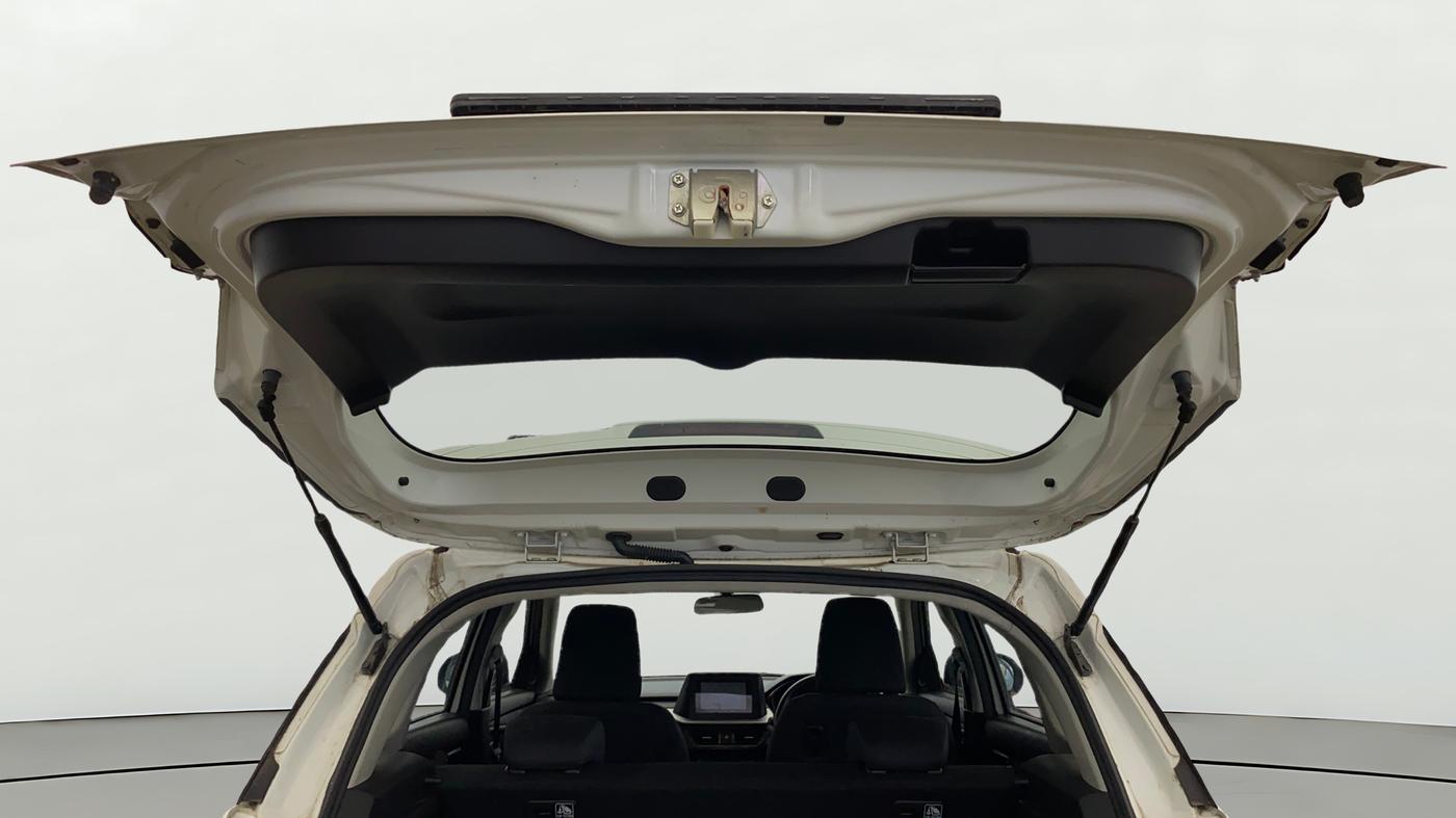 2024 Maruti BREZZA VXI, Petrol, Manual, 8,280 km, Boot Door Open