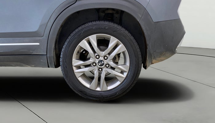 2019 KIA SELTOS HTX PLUS AT1.5 DIESEL, Diesel, Automatic, 1,30,096 km, Left Rear Wheel