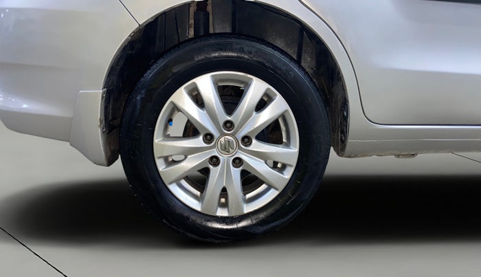 2016 Maruti Ertiga ZDI + SHVS, Diesel, Manual, 96,450 km, Right Rear Wheel