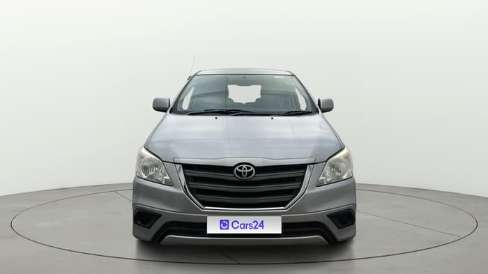2015 Toyota Innova 2.5 GX 7 STR, Diesel, Manual, 1,10,102 km, Front