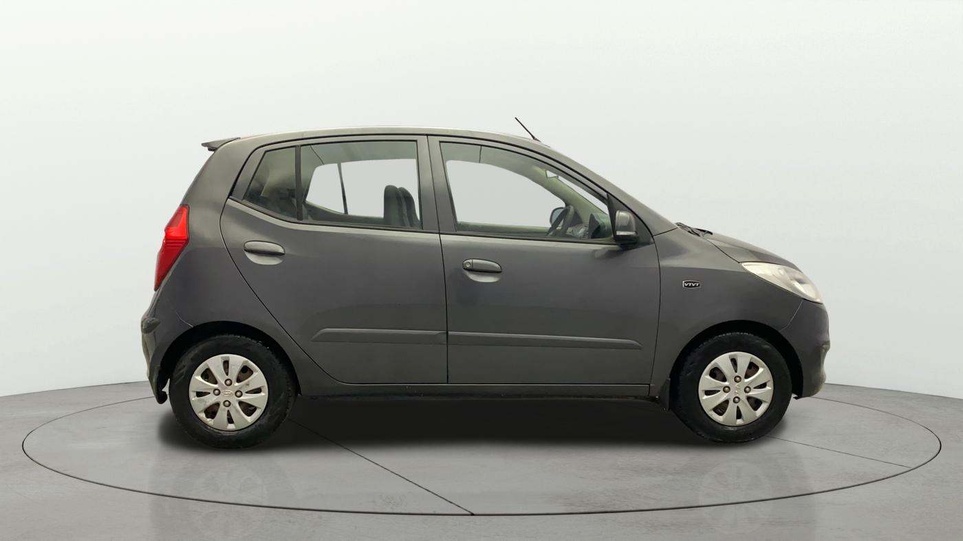 2013 Hyundai i10 SPORTZ 1.2, Petrol, Manual, 70,004 km, Right Side View