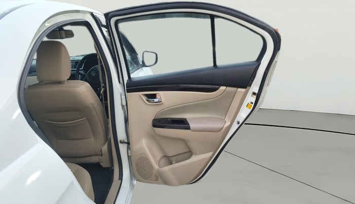 2017 Maruti Ciaz ALPHA 1.4 PETROL, Petrol, Manual, 1,46,733 km, RHS Rear Door