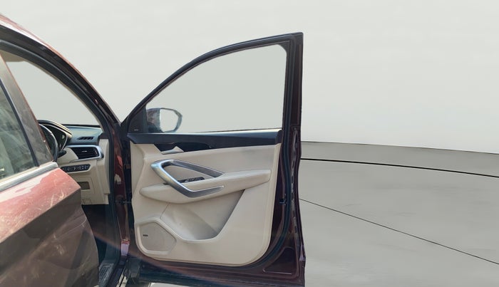 2021 MG HECTOR SHARP 1.5 PETROL CVT, Petrol, Automatic, 78,642 km, RHS Front Door