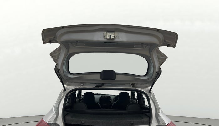 2024 Renault Kwid RXL(O) 1.0L, Petrol, Manual, 19,926 km, Boot Door Open