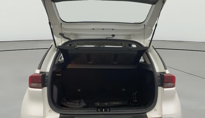 2022 KIA SONET HTX PLUS 1.5, Diesel, Manual, 73,885 km, Boot Open Zoomed View