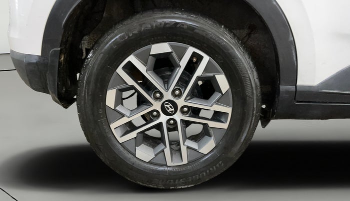 2023 Hyundai VENUE SX (O) 1.5 CRDI, Diesel, Manual, 81,086 km, Right Rear Wheel