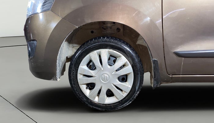 2018 Maruti Wagon R 1.0 VXI, Petrol, Manual, 29,765 km, Left Front Wheel