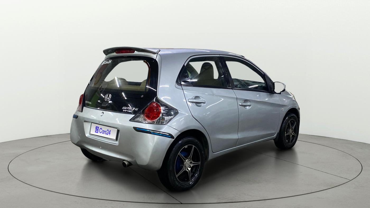 2013 Honda Brio V MT, Petrol, Manual, 93,404 km, Right Back Diagonal