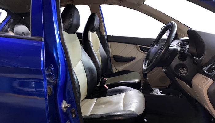 2014 Hyundai Eon D-LITE+, Petrol, Manual, 21,803 km, Right Side Front Door Cabin