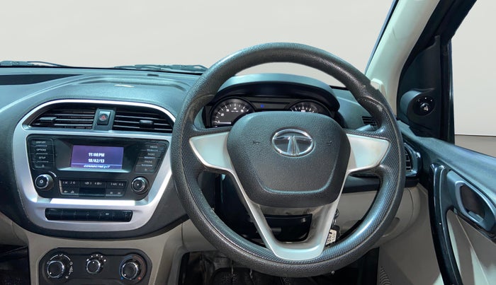 2017 Tata Tiago XT DIESEL, Diesel, Manual, 73,406 km, Steering Wheel Close Up