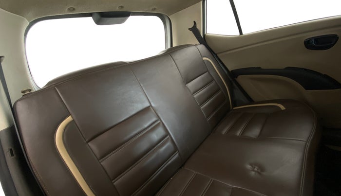 2014 Hyundai i10 MAGNA 1.1, Petrol, Manual, 89,448 km, Right Side Rear Door Cabin