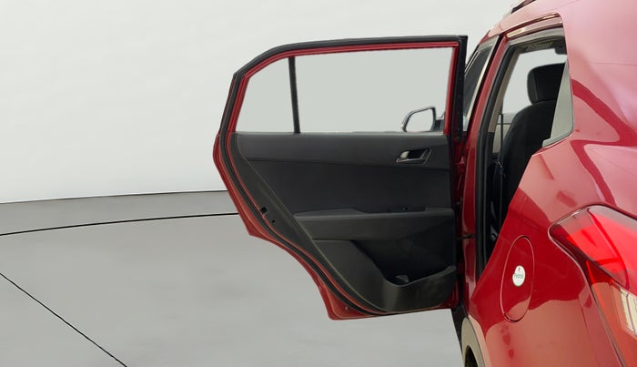 2016 Hyundai Creta SX PLUS 1.6 PETROL, Petrol, Manual, 73,582 km, LHS Rear Door