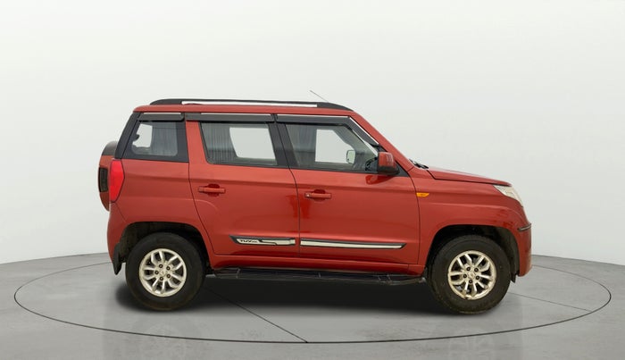 2016 Mahindra TUV300 T8, Diesel, Manual, 37,779 km, Right Side View