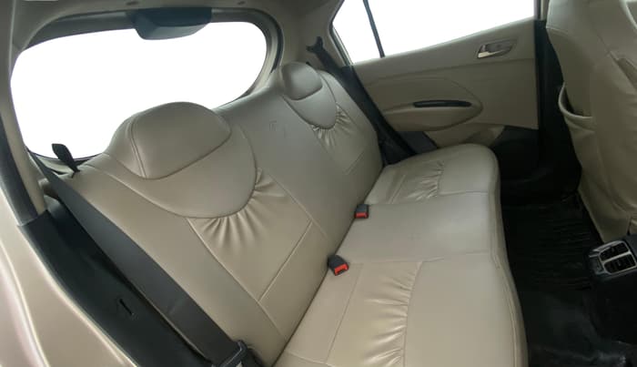 2019 Hyundai NEW SANTRO SPORTZ MT, Petrol, Manual, 1,18,115 km, Right Side Rear Door Cabin