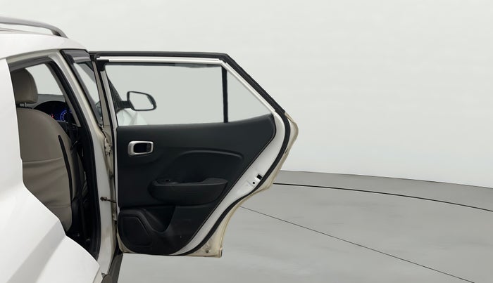 2020 Hyundai VENUE SX 1.0 TURBO, Petrol, Manual, 66,219 km, RHS Rear Door