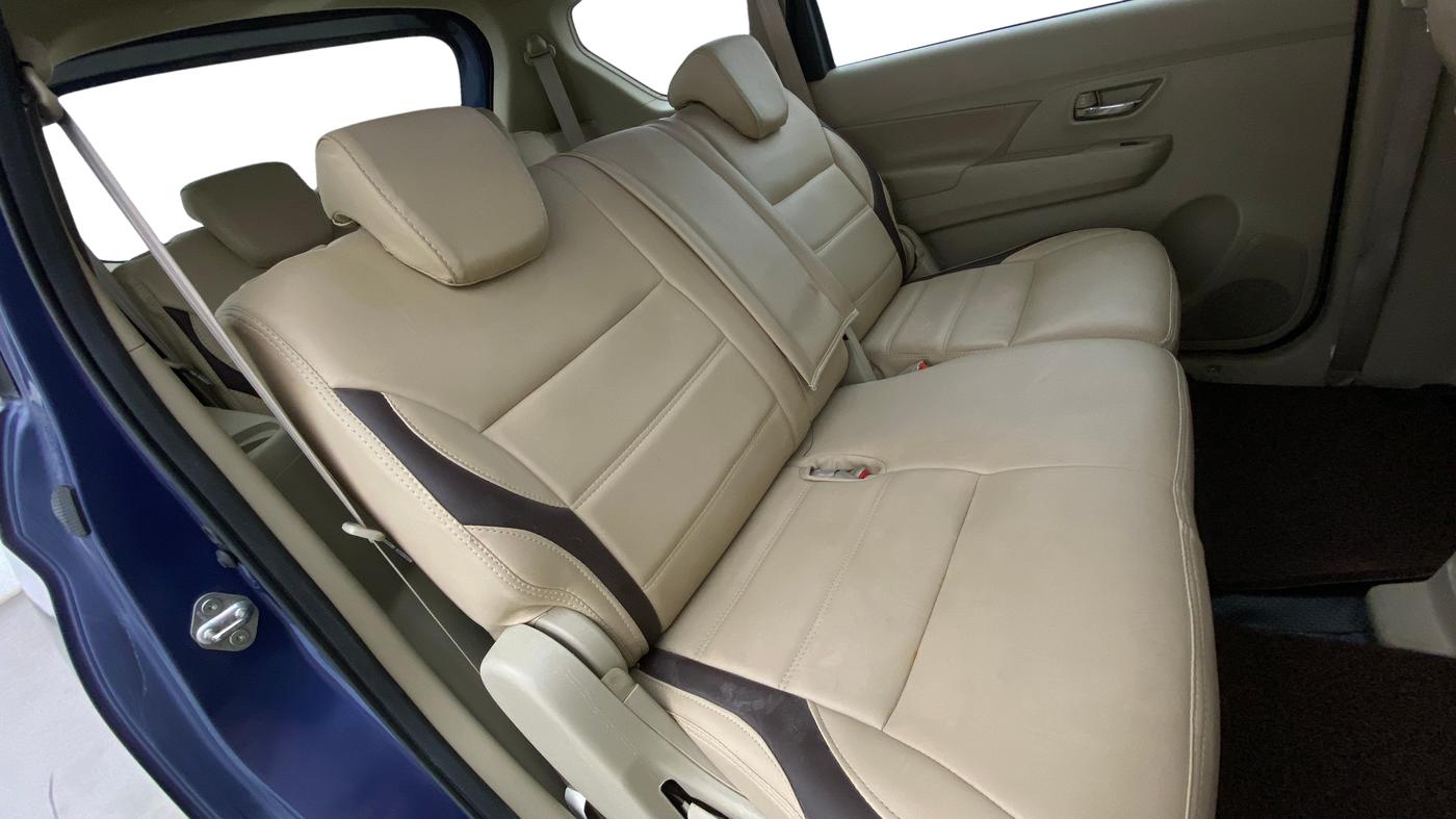2020 Maruti Ertiga ZXI+ SHVS, Petrol, Manual, 1,01,256 km, Right Side Rear Door Cabin