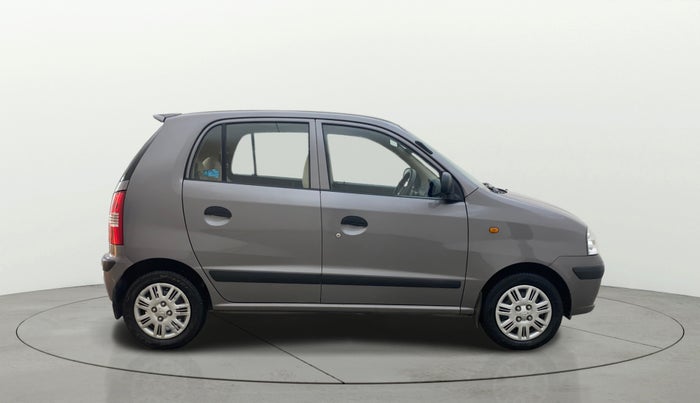 2013 Hyundai Santro Xing GLS, Petrol, Manual, 33,950 km, Right Side View
