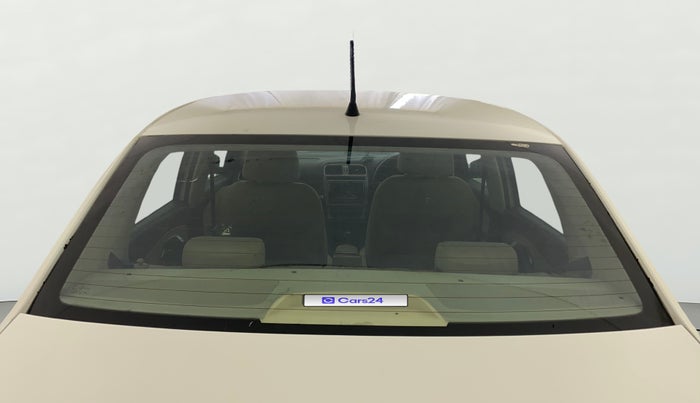 2017 Volkswagen Ameo HIGHLINE1.2L PLUS 16 ALLOY, Petrol, Manual, 83,634 km, Rear Windshield