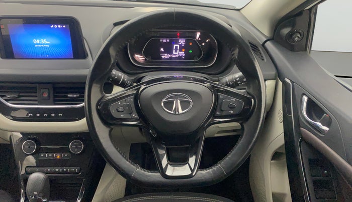 2021 Tata NEXON XZA PLUS (O) DIESEL, Diesel, Automatic, 48,463 km, Steering Wheel Close Up