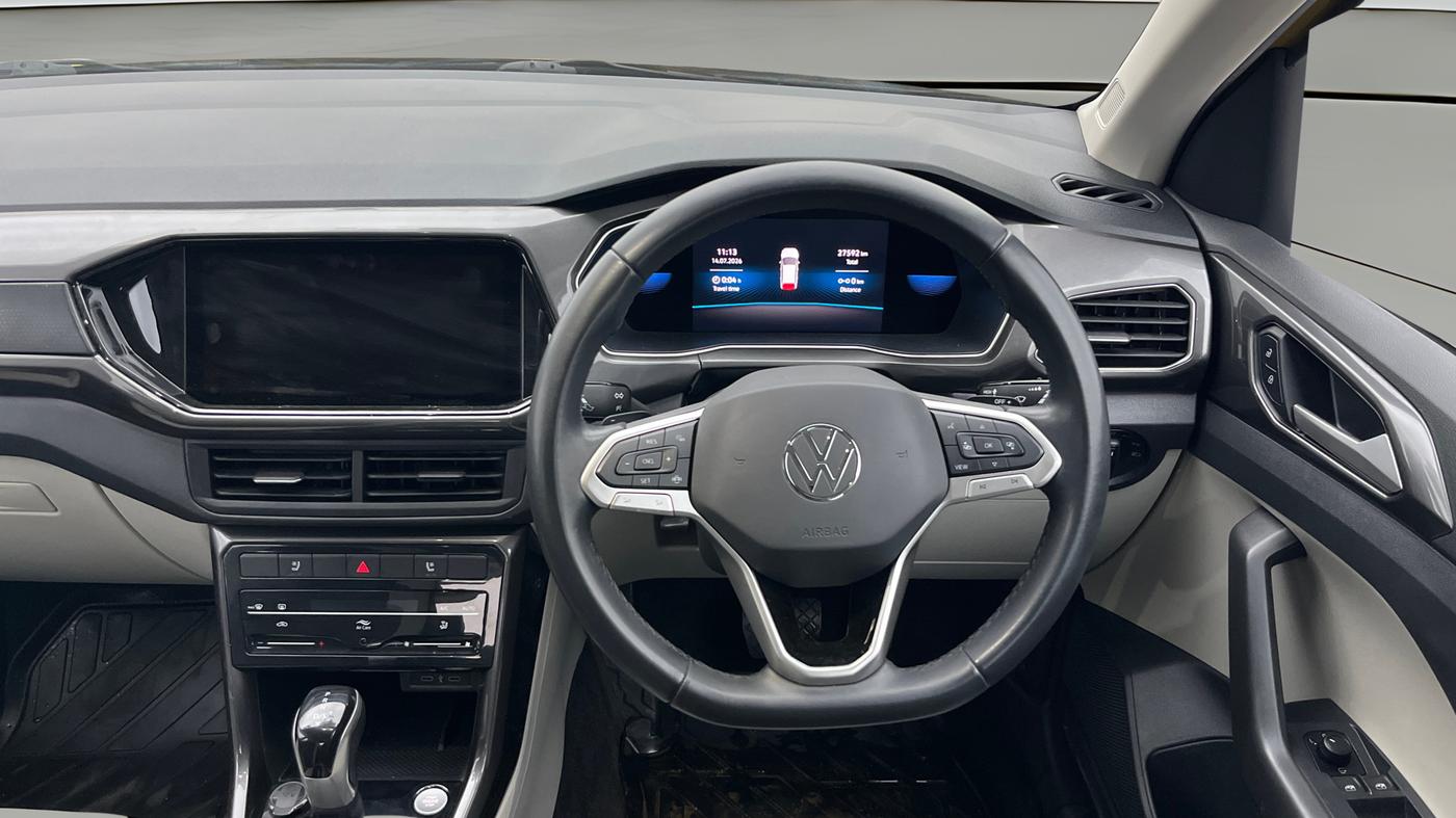 2022 Volkswagen TAIGUN TOPLINE 1.0 TSI AT, Petrol, Automatic, 27,592 km, Steering Wheel Close Up