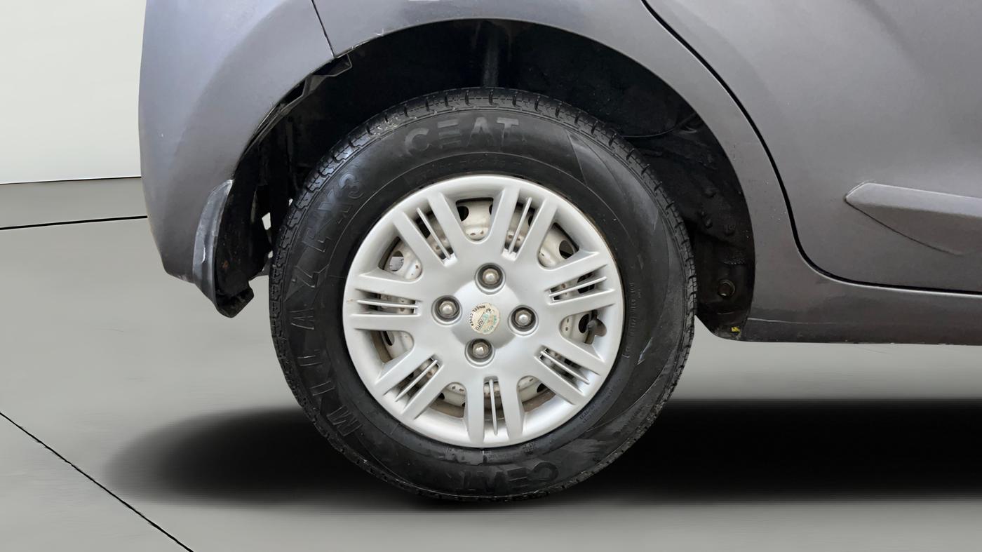 2021 Hyundai NEW SANTRO SPORTZ EXECUTIVE MT CNG, CNG, Manual, 52,384 km, Right Rear Wheel