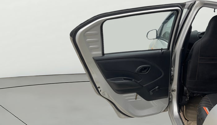 2017 Datsun Redi Go S, Petrol, Manual, 54,363 km, LHS Rear Door