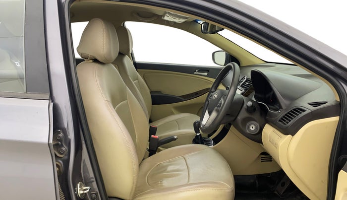 2016 Hyundai Verna 1.6 VTVT SX, Petrol, Manual, 39,219 km, Right Side Front Door Cabin