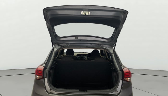 2020 Hyundai Elite i20 MAGNA PLUS 1.2, Petrol, Manual, 1,08,545 km, Boot Door Open